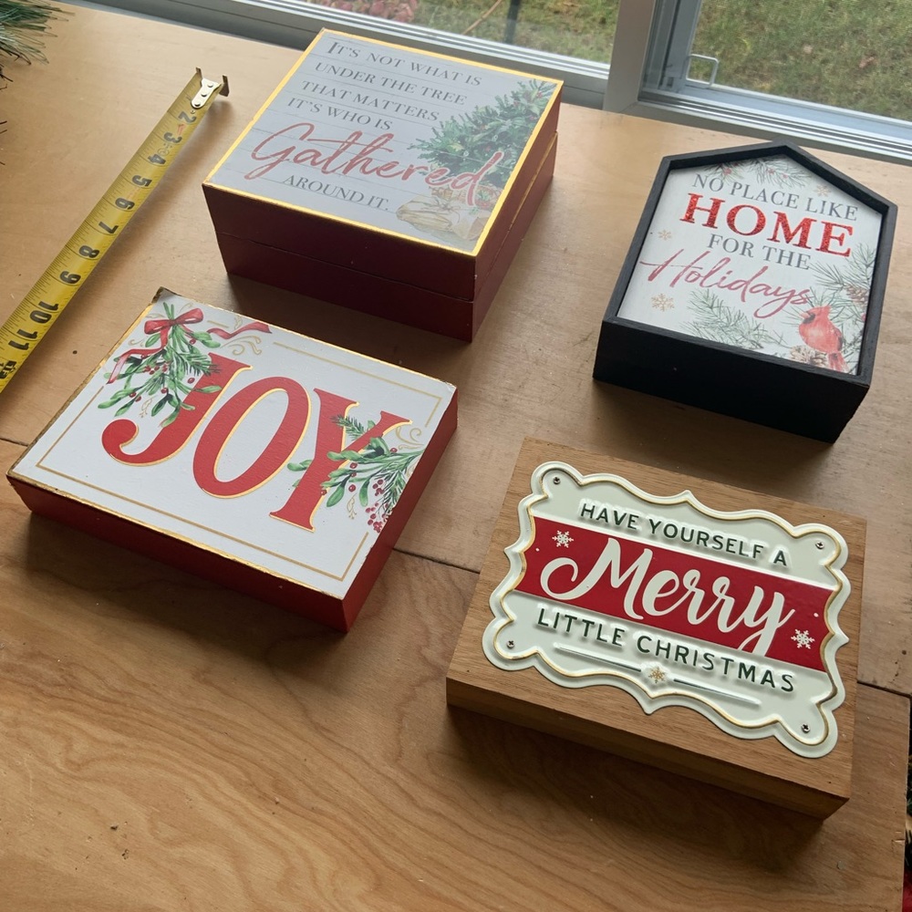 Xmas signs decoration